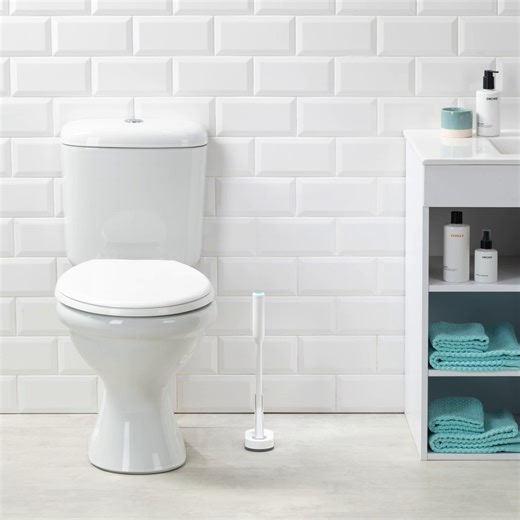 When it comes to cleaning tools, variety is everything. Scotch-Brite™ Scrub & Drop + Scotch-Brite™ Power Scour Toilet Cleaning Systems are different cleaning experiences with the same result: a thoroughly clean toilet! ✨ #CleaningMagic #Scrub&Drop #PowerScour Learn more: https://s.3m.com/49d5j3 | Scotch-Brite | Facebook