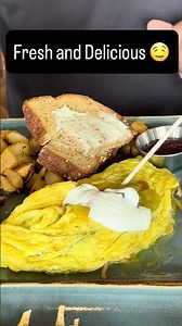 First Watch Review | Best Breakfast & Brunch Spot? 🥞🍳 | Golden Bites