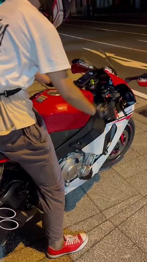 toceエキゾースト sound#yzfr1 #yzfr1m #yamaha ＃03#2cr #ツーリング仲間募集中＃yzf乗りと繋がりたい＃関東#fyp#おすすめ＃象の鼻パーク #toce