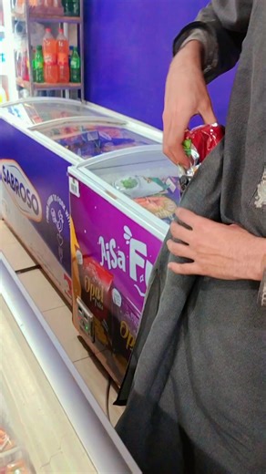 NEW WALLET INTRODUCE 😂🤌#viralvideo #foryoupage #unfreezemyaccount #creatorsearchinsights