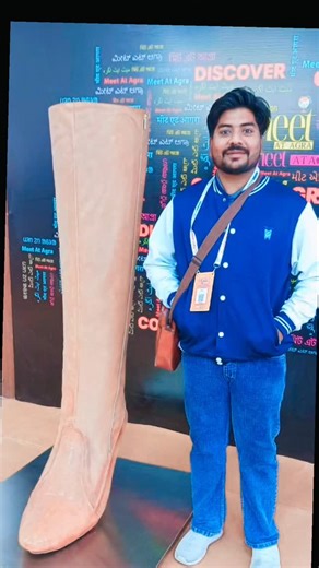 92 reactions · 14 comments | MEET AT AGRA 17th edition की कवरेज के दौरान ली गई तस्वीर #meetatagra #diwaniyat #viralreels #1million | Journalist Kayyum Qureshi | Facebook