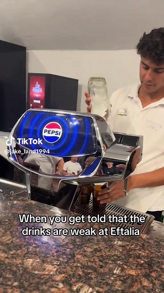 I’m done for days now #eftalia #turkey #allinclusive #tiktok #viralvideo #vacation #aqua #jet2 #funny #comedy #viral #tik_tok #jakelandtok