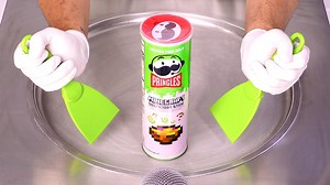 How to make Minecraft Pringles Ice Cream Rolls | ASMR (no talking) #icecreamrolls #icecream #pringles #pringlesicecream #pringlesicecreamrolls #rolledicecream #friedicecream #rollicecream #icecreamroll #rollingicecream #icerolls #thaiicecream #instanticecream #icecreamrecipe #icecreamlover #delicious #dessert #food #foodart #foodartist #satisfying #asmr #minecraft #minecraftfood #gamerfood #gaming #snack | Ice Cream Rolls