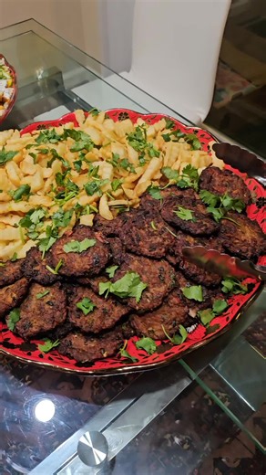 Queen aleena (@queen_aleena8)’s videos with original sound - Kiki