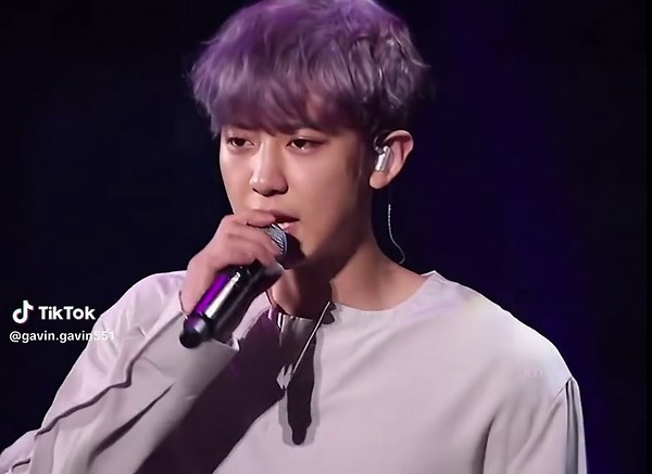 Chanyeol's Captivating Performance in Ko Ko Bop