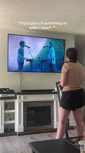 21 Pilots Drag Performance at AMAs