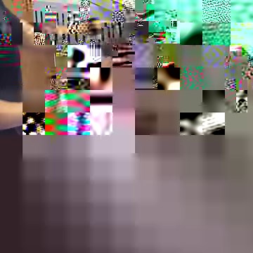 This machine automatically irons and drys your clothes at once. effie is an automated domestic ironing machine that provides a quick and simple solution especially for people who dread or hate ironing. It was invented by engineers Rohan Kamdar and Trevor Kerth and will hopefully hit the market soon. | GIGadgets