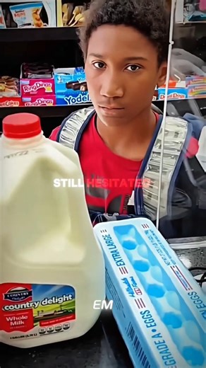 This Shopkeeper and Boy… Both Have a Heart of Gold 🥺❤️