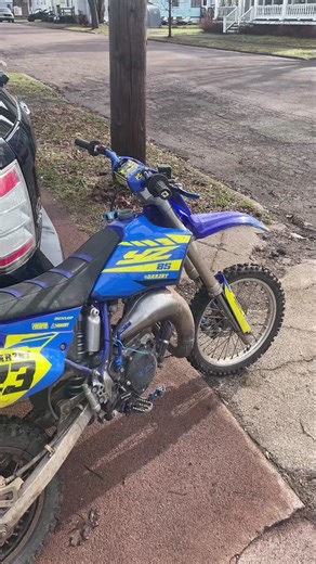 Riding the Yamaha Yz85 to School - A 2-Stroke Adventure!