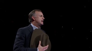 Remembering when Flint Rasmussen gave us all chills by leading a standing room only crowd at the 2016 PBR World Finals in an a cappella rendition of the Star Spangled Banner after unveiling new ‘Tribute to America’ video. What will we have in store this year? Secure your tickets today >> http://bit.ly/2T3lxri | PBR