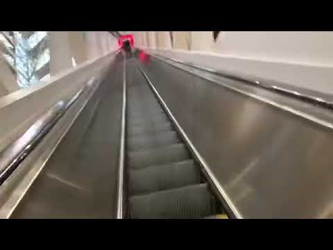 LONGEST FREESTANDING ESCALATOR: Former 8 STORY Westinghouse escalator @ CNN Center DT Atlanta, GA