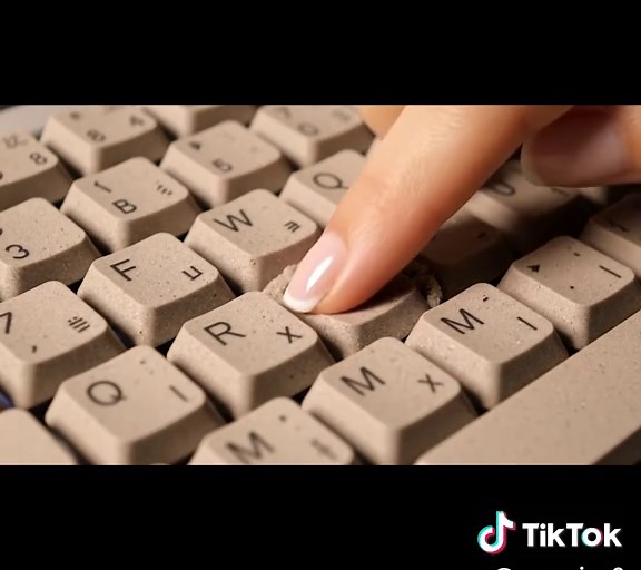 Clicking therapy🧘#asmrsounds #asmr #satisfying #asmrvideo #clicking