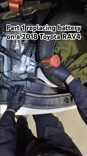 Auxiliary battery replacement on a 2018 Toyota RAV4 hybrid #automobile #battery #mechanic #toyota