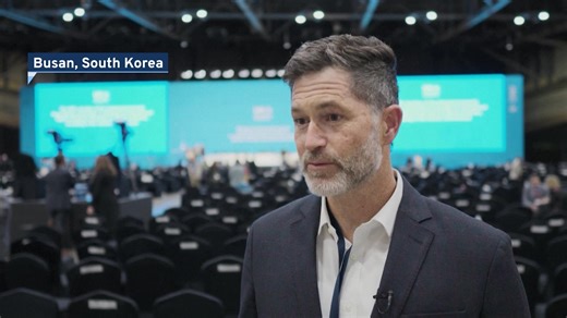 U.N. negotiators from 170 countries fail to agree on a new convention to limit plastic waste due to objections from oil producing and developing countries. | TaiwanPlus News