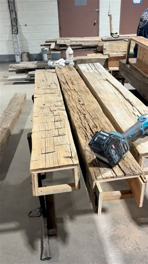 Install say on these Antique Hand Hewn Box Beams. Assembled using pioneer era material that can be as old as 200 years. Cladding is weathered pine, T&G. Builder: Tall Pines Construction REAL WOOD PRODUCTS - Siding | Timbers | Box Beams | Flooring | Pavilions | Reclaimed Made to order & shipped Nationally. . . . #woodsiding #utahcustomehomes #fauxbeams #reclaimedwood #utahconstruction | Earth And Stone