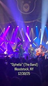 Brought out a couple legends for a Woodstock classic! Thanks to @scott.sharrard and @jaycollinsband for joining us on Ophelia 🎷 🎸 Watch the full New Year’s run only on @nugsnet 🎥 #DogPound🐶 | Dogs In A Pile