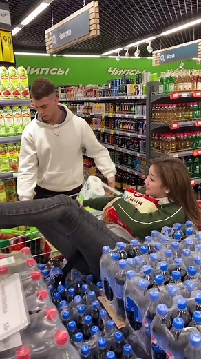 Когда она вечно все просит купить🤬 жиза? Вышел горячий пост🔥 в Instagram:@maximmyakov #maxfit #xblogers #рекомендации