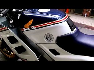 バイクショップ ZETA-ONE VFR750F カスタム