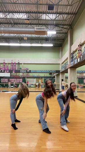 Britney and The Chipettes Dance Performance ft. Jocelyn Hernandez