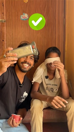 Blind fold challenge #shorts #youtubeshorts #trending #viral #blindfoldchallenge #challenge