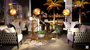 24K views · 827 reactions | Gusttavo Lima - Cidade inteira (Buteco Em Casa) (Ao Vivo) Pedir pro embaixador gravar essa música, é pedir demais!?  "A cidade inteira Sabe que tu ainda me ama.." ❤ | Central Sertanejo | Facebook