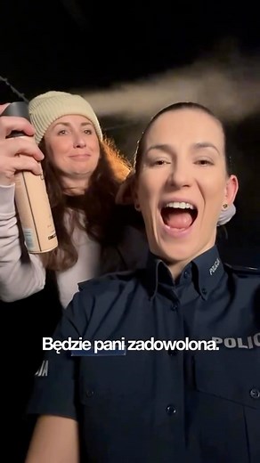 Wchodzimy w finał sezonu! 🙌🔥 Zanim nadejdą ostatnie odcinki, chcemy usłyszeć Was: co w tym sezonie zrobiło na Was największe wrażenie? Dajcie znać w komentarzach 👇 📺 #PolicjantkiiPolicjanci od pon. do pt. w #Czwórce | Policjantki i policjanci - serial