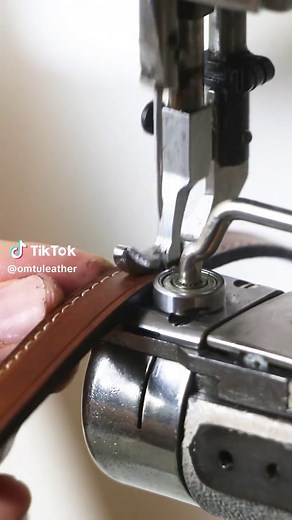 Sewing Leather with a Machine: Techniques and Tips