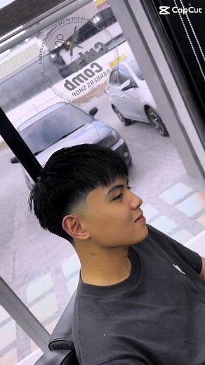 Mid Taper Fade Hairstyle with Fringe: Stylish Men's Fade Taper Haircut