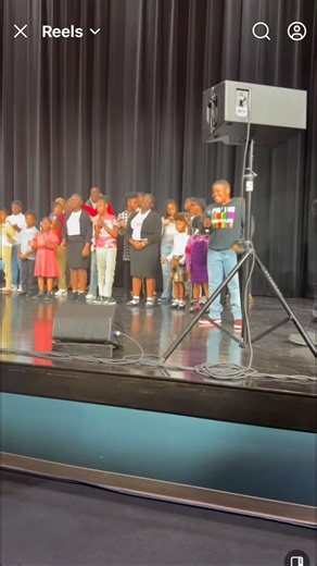 …This video was sent to me! Look at these amazing babies ministering our song🎶🎶♥️♥️♥️♥️ You Brought The Sunshine ☀️ We recorded this song over 30 years ago well before these babies were born and look 👀 how GOD is STILL speaking all these years later 🙌🏾🙌🏾🙌🏾 Happy Valentines Day, this is love for sure 💕💕💕 | Denise Clark Bradford