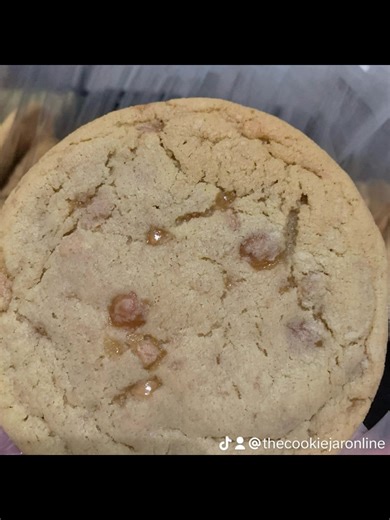 Delicious Cookies on Sale: Help a Cookie Family!