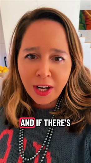 Pastry cream 101 - stove top custard for pie fillings, tart fillings, and basically anything you want !!! So much vanilla flavor so good !!! 1 full batch 265g whole milk 65g sugar 4g vanilla paste or 1 bean 50g 1 whole egg 25g AP all purpose flour One of my favorites from my cookbook ! | Bake it with Mel