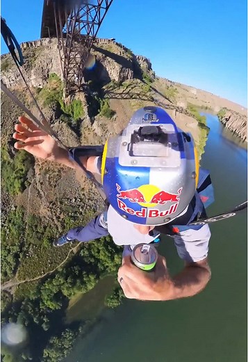 Base Jumping: Securing Your Wings in Mid-Air