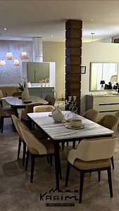 Salle à manger " ÉLÉGANCE" Un design moderne et unique où chaque détail respire le luxe . Entre lignes épurées, ambiance chaleureuse et matériaux haut de gamme, cet espace transforme chaque repas en expérience raffinée. ✨ 🌐 www.meubleskarim.tn 📍 Showroom à Hammamet 📍 Rue Abou Dhabi 8050 📞 Pour plus d'informations, contactez-nous : 📞 72 260 360 📞 📞 96 275 131 📞 #furniture #homedecor #interiordesign #decor #meubleskarim #hammamet #luxuryfurniture | Meubles karim