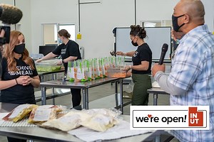 Get crockpot-ready meals delivered right to your front door. - Beehive Meals