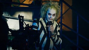 New behind-the-scenes footage of Michael Keaton on the set of #Beetlejuice #Beetlejuice 🖤 See him return in theaters September 6. Get your tickets here👇 fandan.co/BeetlejuiceBeetlejuice | Fandango