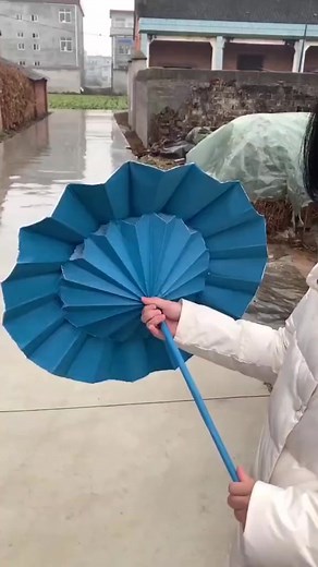 87K views · 680 reactions | Make a beautiful paper umbrella paper umbrella tutorial Handicraft ideas Easy craft Handicraft at home #reels #reallife #Amazing #viral #FacebookReelsContest | Raider Urvina | Facebook