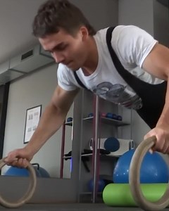 It's time for our FAILbreaker "Charades" segment! Our contestants have to watch a fail video, and then act out that fail. Our host will judge each performance and the best one wins. Watch here: fail.army/3Dwdg7z | FailArmy