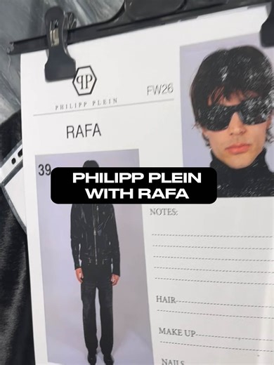 walking Philipp Plein with @rafanoah_ at Milan Fashion Week 💯 #elitemodel #milanfashionweek #philippplein #rafanoah #elitemilan