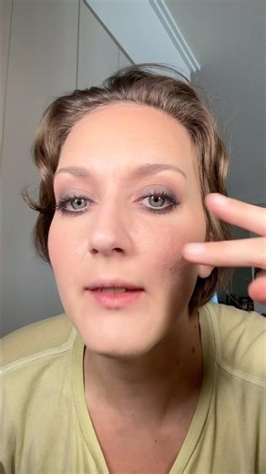 Only 2 colors!! #eyeshadow #eyeshadowtutorial #eyemakeup #makeup