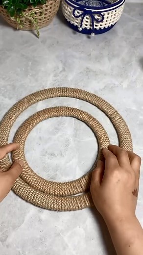 13K views · 345 reactions | How to make beautiful wall paintings #crafts #craft #craftbeer #diy | Craft Home | Facebook