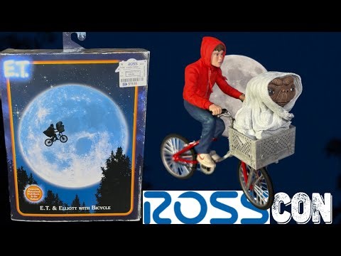 Neca 40th Anniversary E.T. & Elliot RossCon Quick Unboxing Review