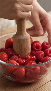 Satisfying ASMR: Fresh Berry Juice Pressing #ytshorts #foryou #viralvideoシ #quran #newyoutuber #fyp
