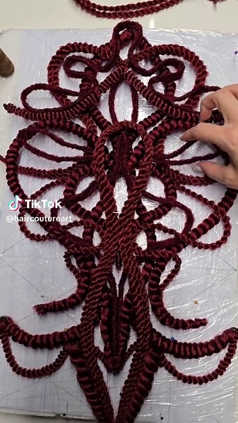 Creative Hair Braiding Techniques for Unique Looks