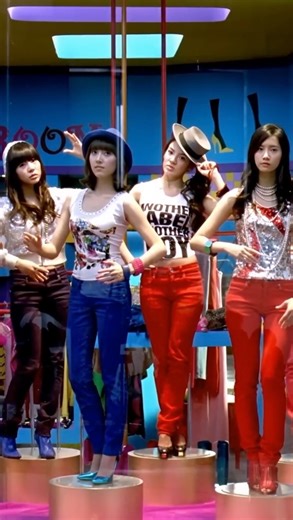 2000s on Instagram: "17 years ago today, Girls’ Generation released ‘gee’ It was the blueprint for modern K-pop"