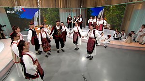 KUD kralj zvonimir Knin dolaze nam iz Šibensko-kninske županije i posebnom ojkalicom započeli su predstavljanje tradicije i običaja svoga kraja... KUD Kralj Zvonimir Knin #uzivo #dobrojutro #subota #knin #tradicija #obicaji | Dobro jutro, Hrvatska