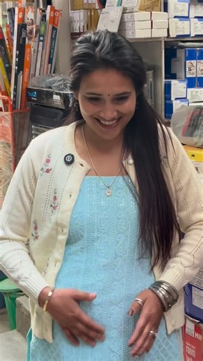 Viku Thakur on Instagram: "Agar koi without any diet apna weight kam ya jyada krna chahta hai to inse contact kre ye hai Shruti sharma inhone apna 13 kg weight loose kiya without any medicene ye inka result ap dekh pa rhe honge 7018340560"