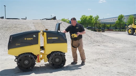 Curious how to pair a new remote to the new BMP 8500? Here's a quick video showing just how easy it is! #bomag #rollers #trenchrollers | BOMAG worldwide