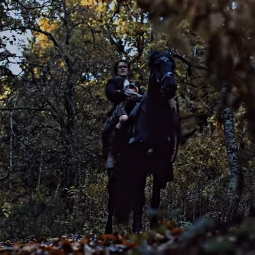 Jamie Fraser | Outlander-Jamie and Claire Fraser