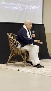 Escolhas e memórias; Neste trecho, Monja reflete sobre o valor que devemos dar à relações interpessoais, e que precisamos enxergar o que a pessoa é, e não o que eu projeto nela. Só assim, podemos cultivar uma relação saudável, madura e de mútua troca. Conheça o caminho do equilíbrio; Visite o link na bio. #monjacoen #budismo #sabedoria #autoconhecimento #presença | Monja Coen