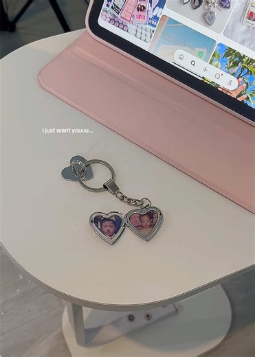 cuteee 🥺❤️ #keychain #keychains #photokeychain #charms #fyp